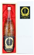 画像2: 【日本酒】 伯楽星 金箔酒 干支ボトル2025 純米大吟醸 1.8L (2)