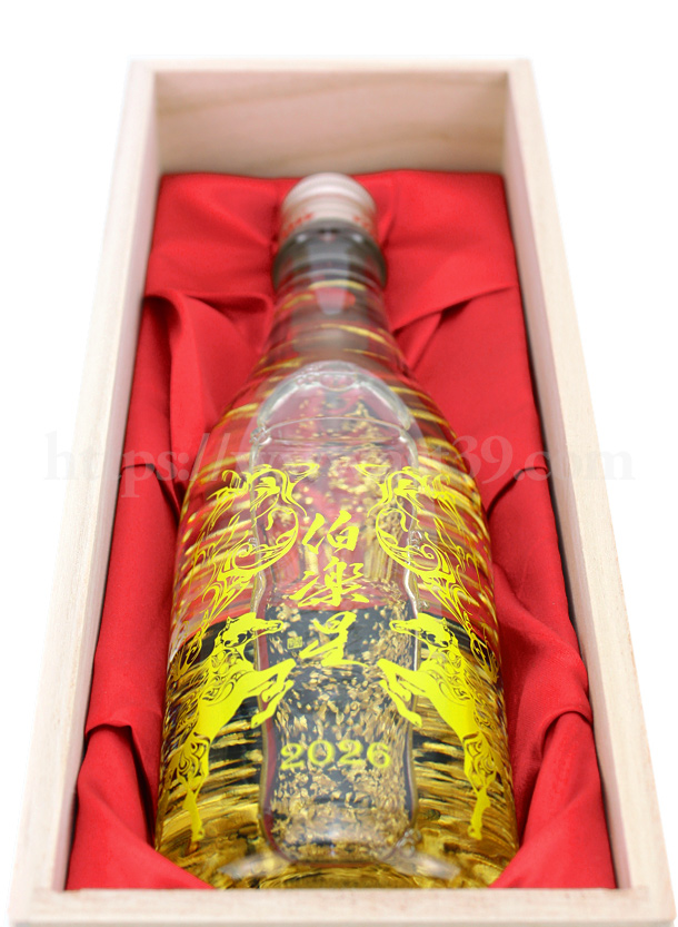 伯楽星 金箔酒 干支ボトル 純米大吟醸
